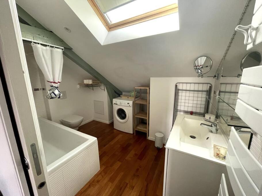 Ferienwohnung Les Petits Loups - Acces Parc - Stationnement Gratuit Bagnères-de-Bigorre Exterior foto
