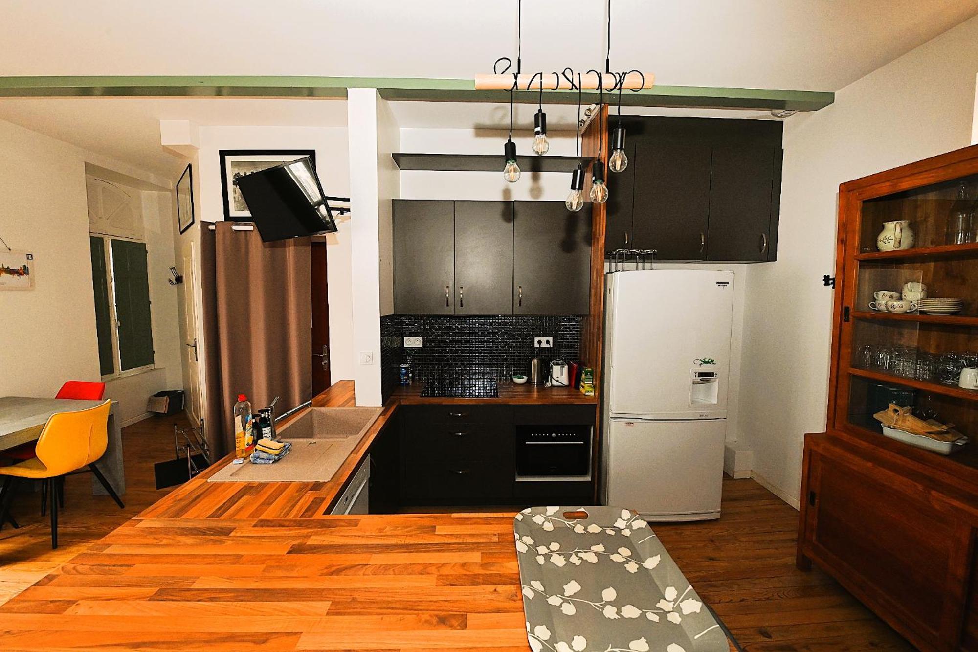 Ferienwohnung Les Petits Loups - Acces Parc - Stationnement Gratuit Bagnères-de-Bigorre Exterior foto